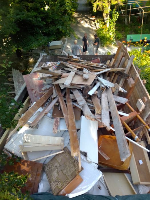 Демонтажные работы. Демонтаж стяжки ,демонтаж штукатурки демонтаж пола