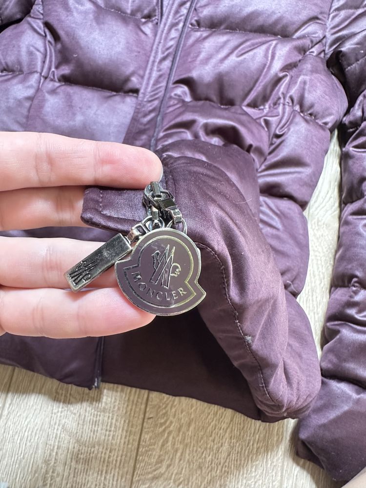 Пуховик moncler оригинал 00