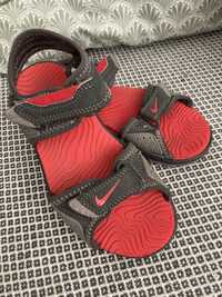 Nike sandałki sandały na rzep 28 szaro-czerwone