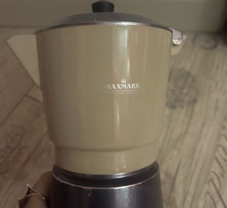 Нова кавоварка maxmark велика