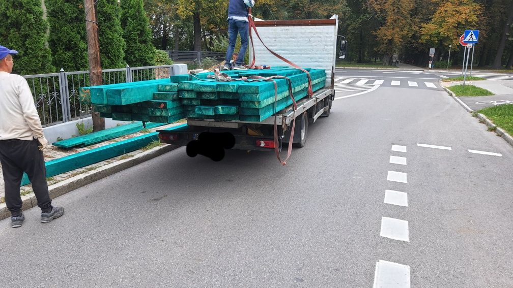 Łaty więźby dach deski szalunkowe