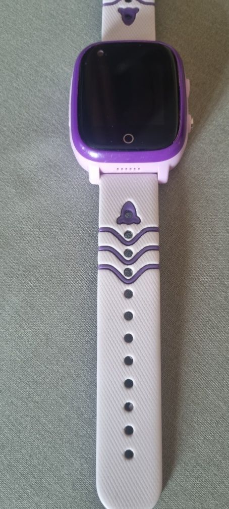 Продам дитячий смарт годиник jetix t-watch2