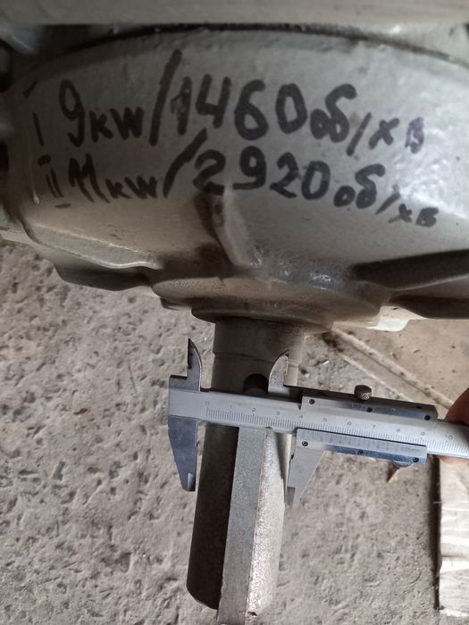 Електродвигатель 11квт/3000об; 9/1500 двохшвидкістний двоскоростной