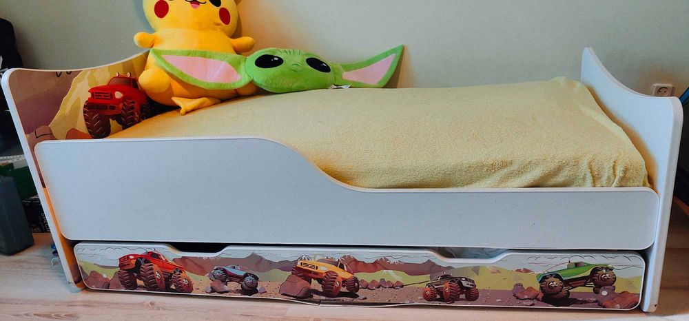 Łóżko chłopięce z szufladą