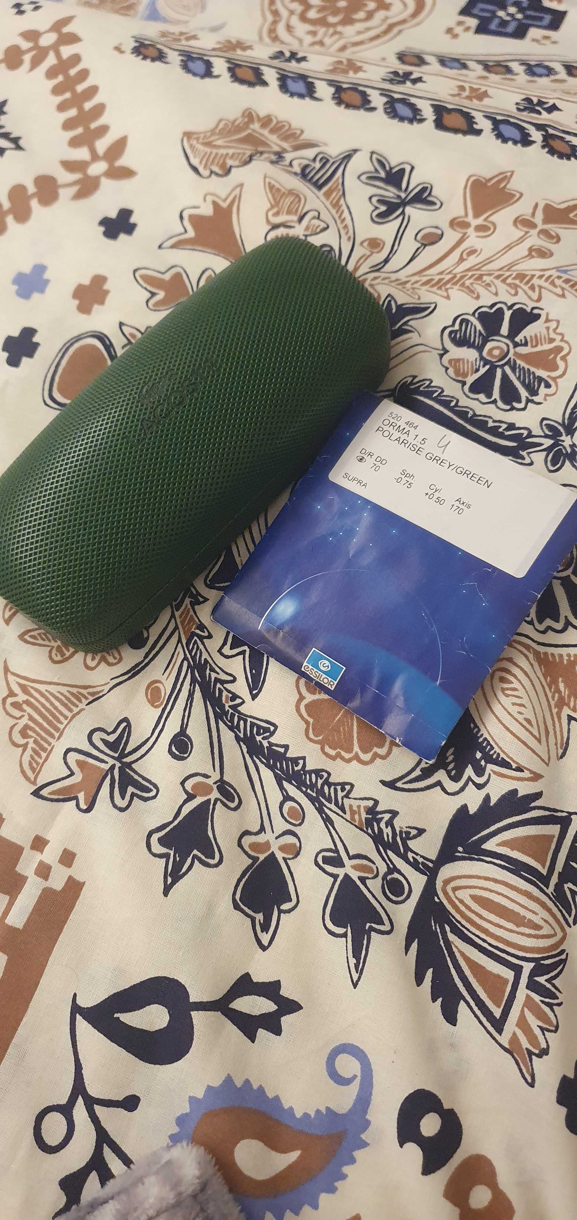 Óculos com lentes nunca usadas - Lacoste