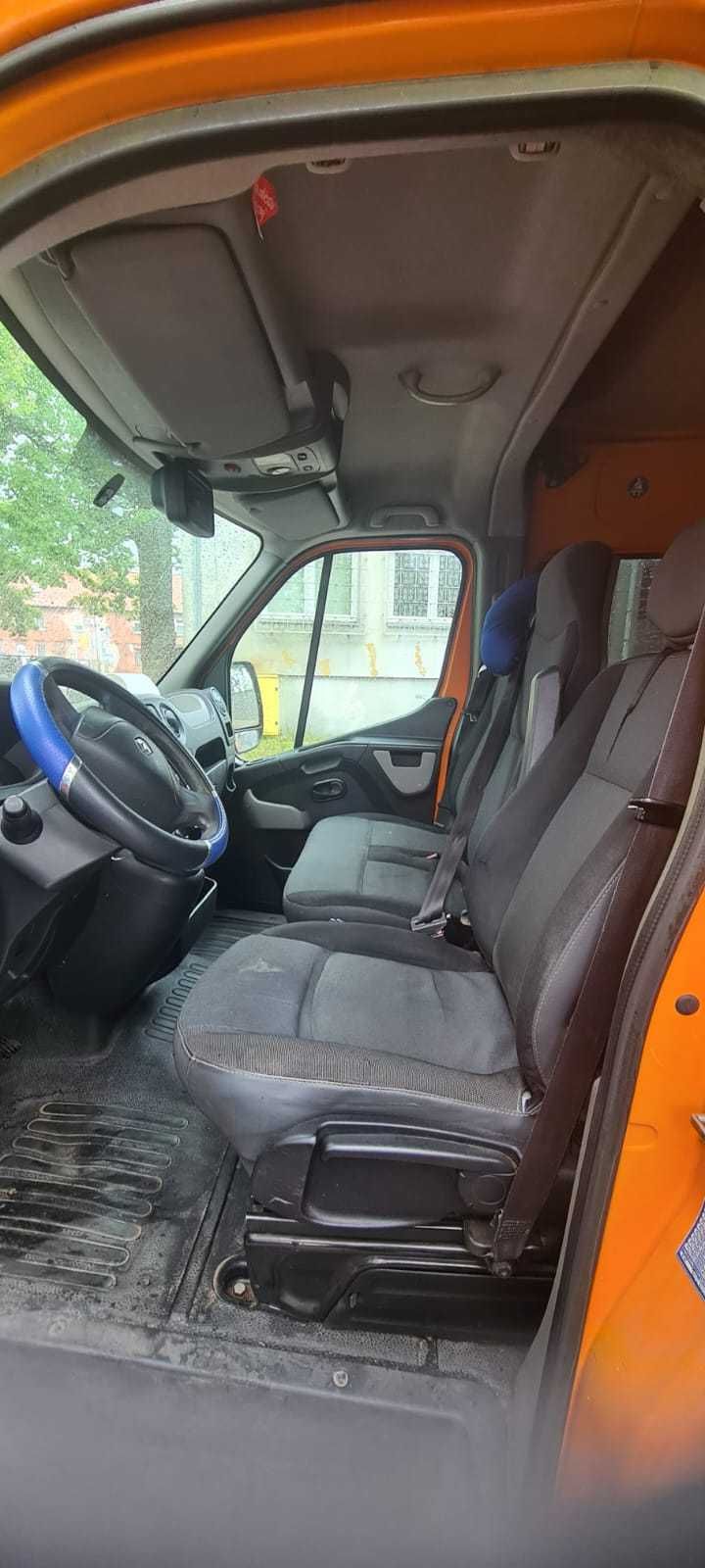 Renault Master 2013r 2.3 7-osobowe