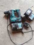 Акумуляторний перфоратор Makita