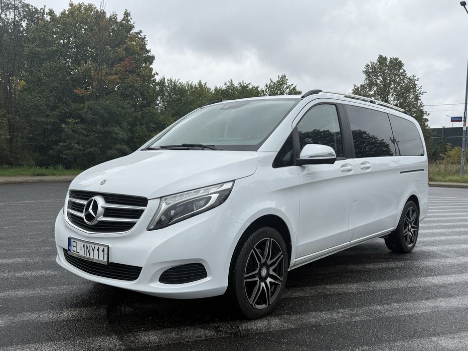 Wynajem busów - V klasa 4x4 long  7 osób automat, stolik, skóry 4MATIC