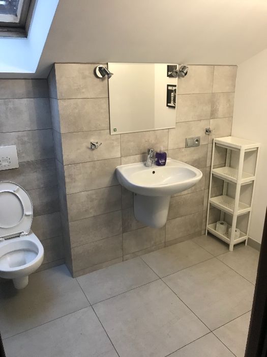 Noclegi, pół domu 150m2, do 10 osób, prywatny parking