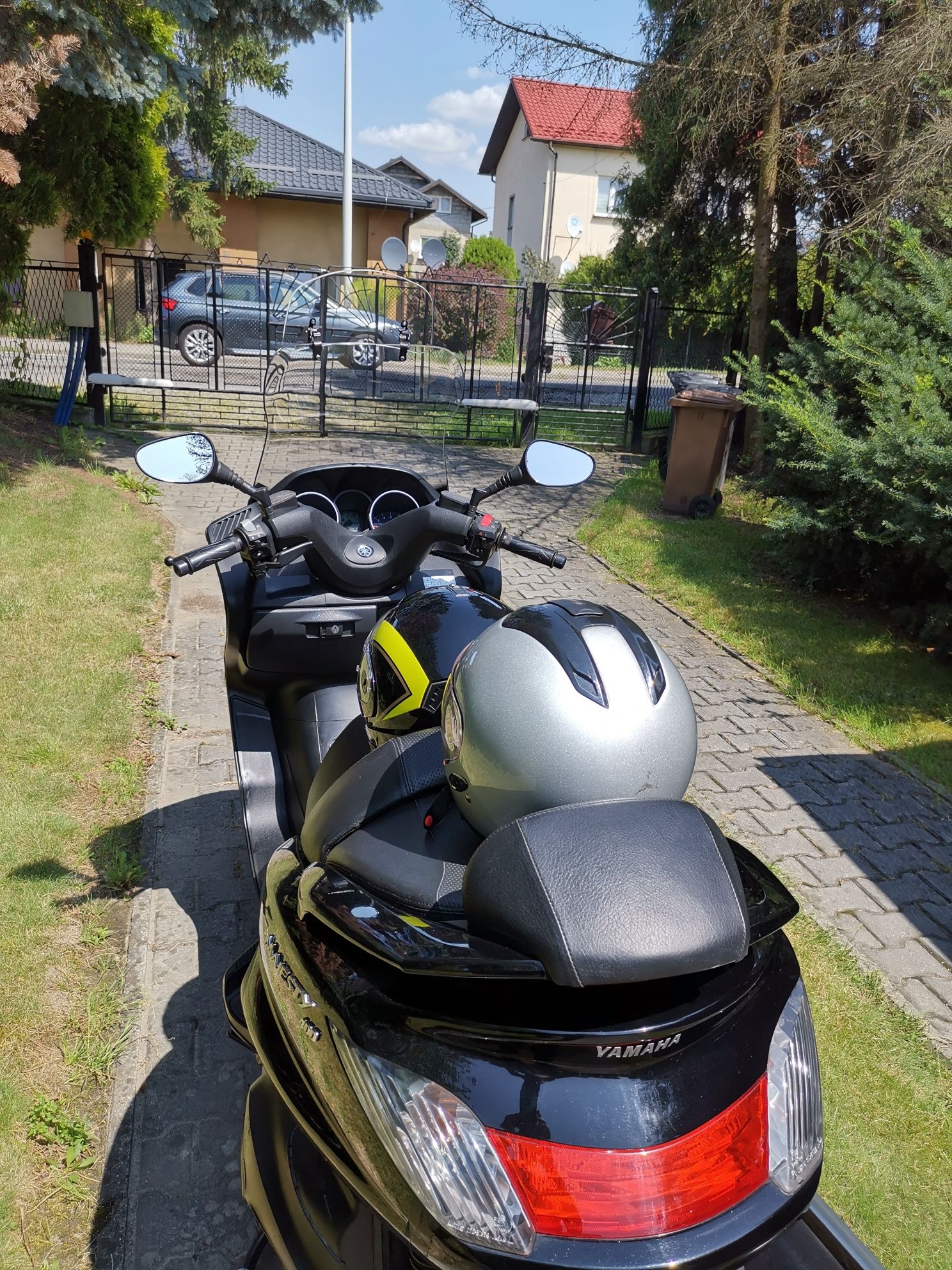 Yamaha majesty 400