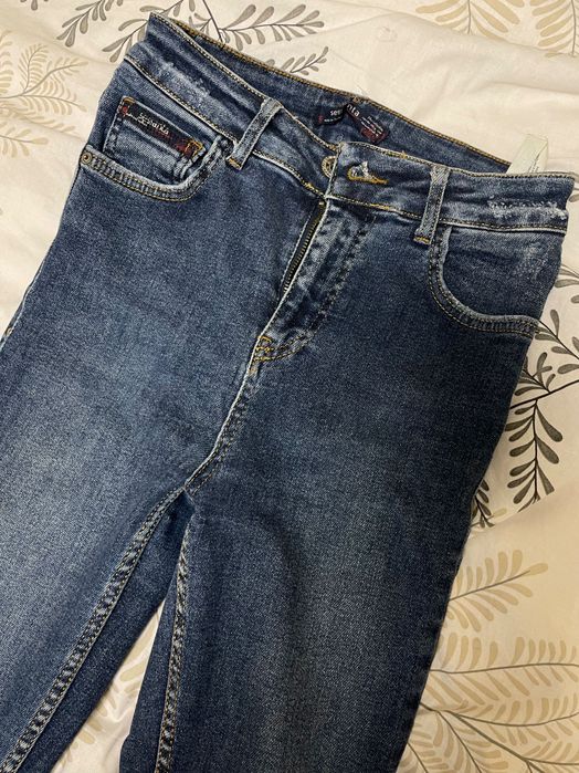 Сині джинси скіні