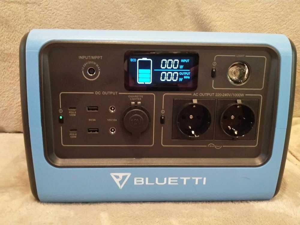 BLUETTI EB70 Portable Power Station | 1000W 716Wh