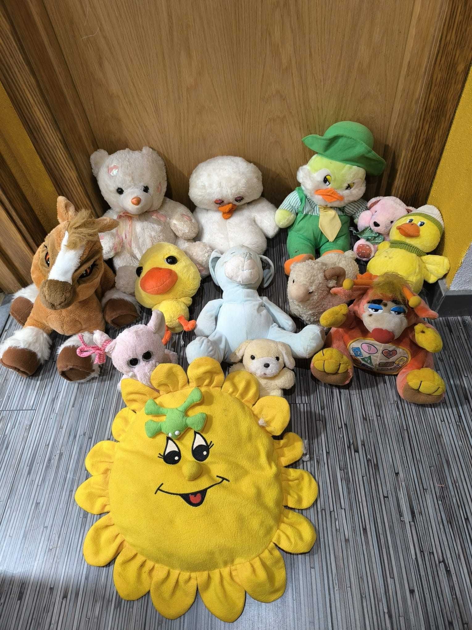 13 Peluches Só 10euros