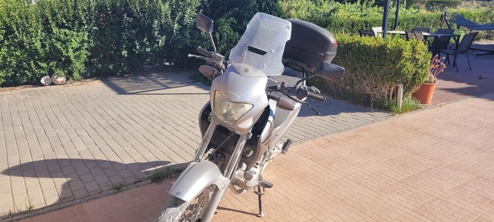 Vendo Honda NX 400