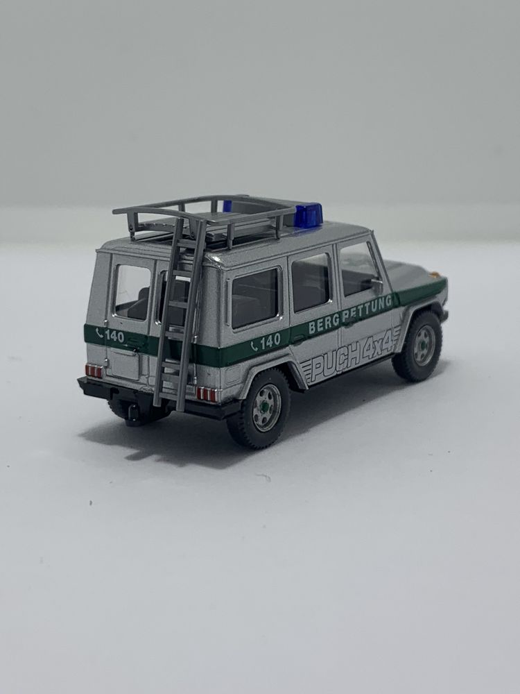 Mercedes G da marca Wiking escala 1/87