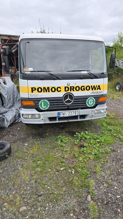 Mercedes Atego 817 laweta 6.5m