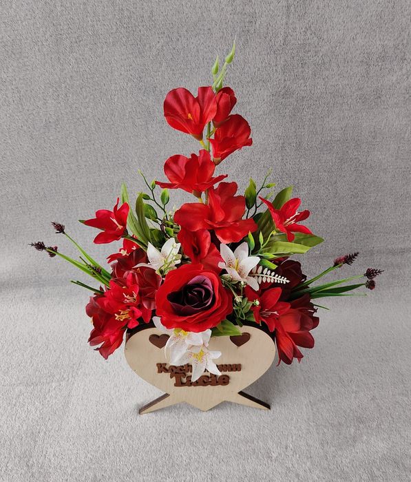 Kompozycja kwiatowa kwiaty sztuczne stroik na pomnik grób dla Taty