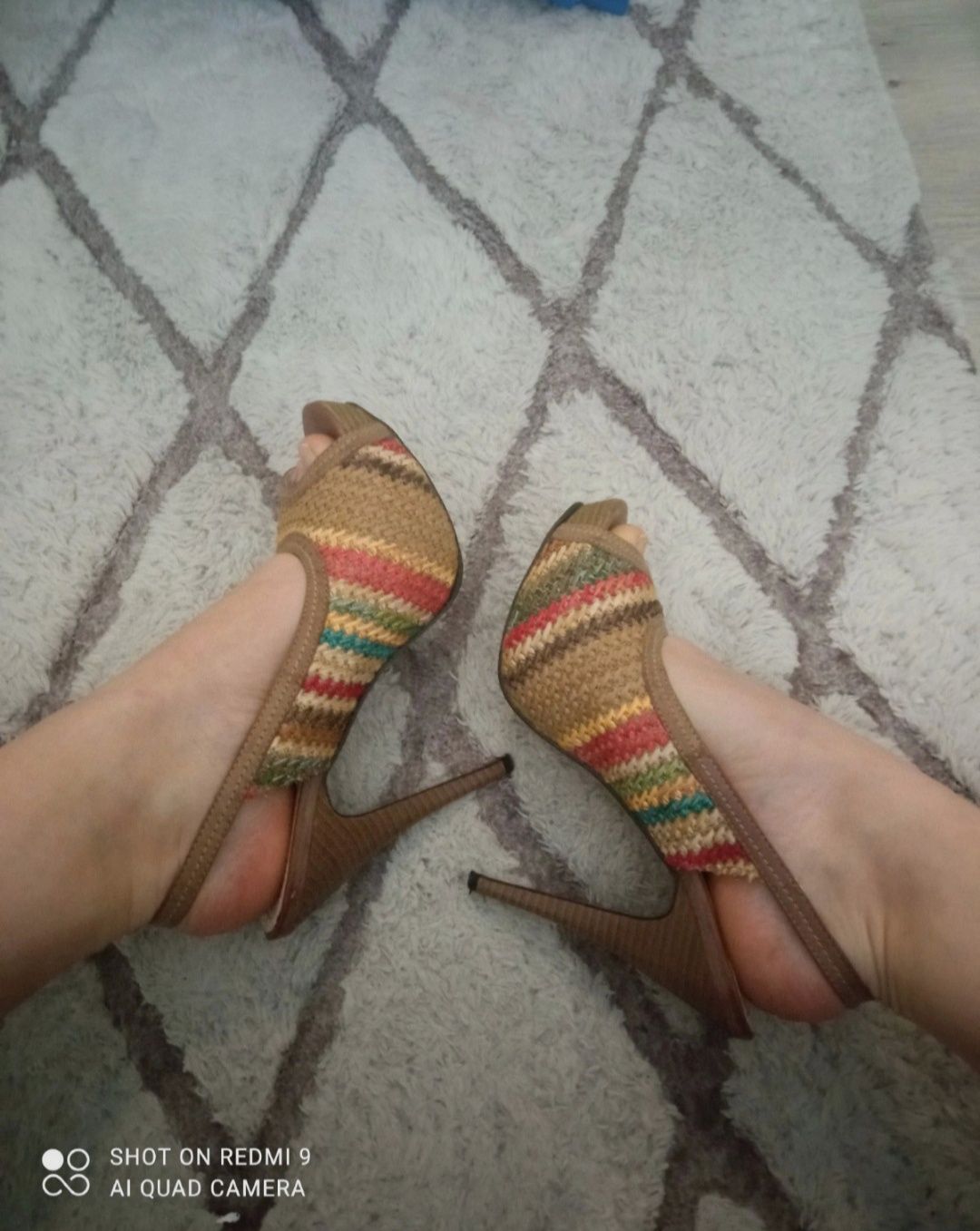 Buty z odkryta pięta