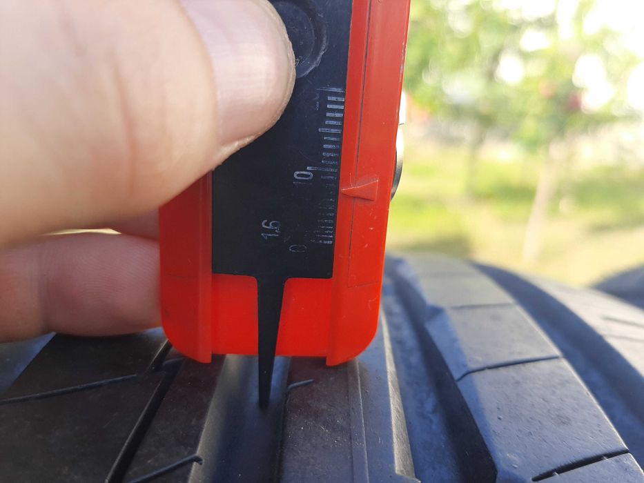 2x lub 4x Opony letnie 205/40R17 Yokohama BluEarth-A / 7mm / Demo