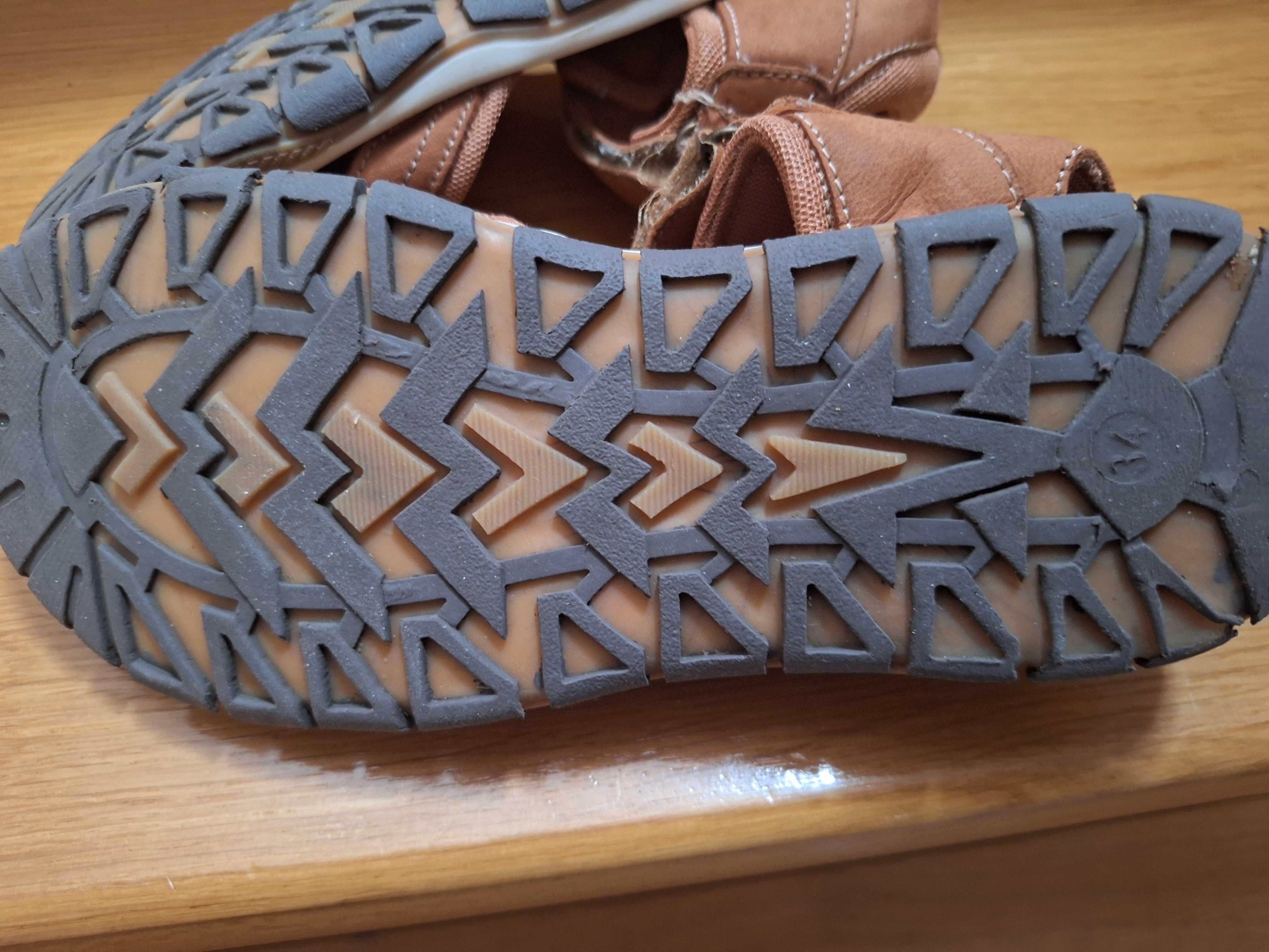 Sandały chłopięce r 34 Lasocki