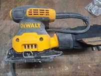 Szlifierka oscylacyjna deWalt