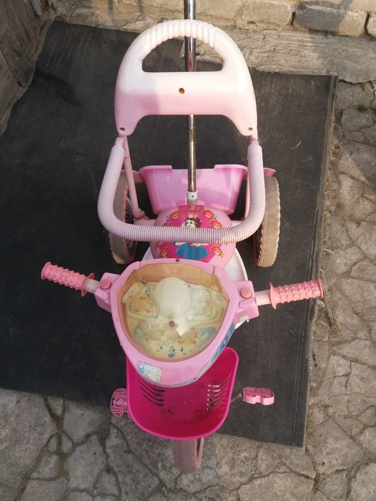 Продам детский трьох колісний велисапет