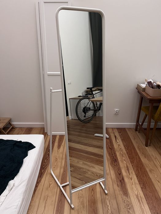 Lustro stojące IKEA KNAPPER
