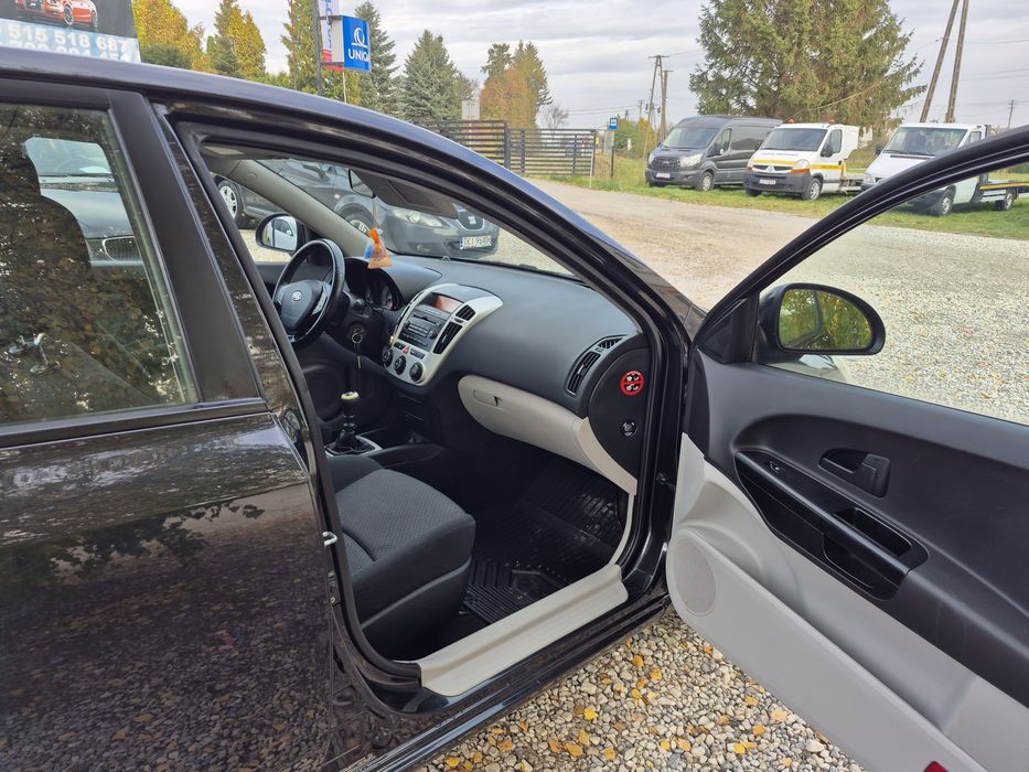 Kia Ceed 1.4 Benzyna !! Super Stan !!