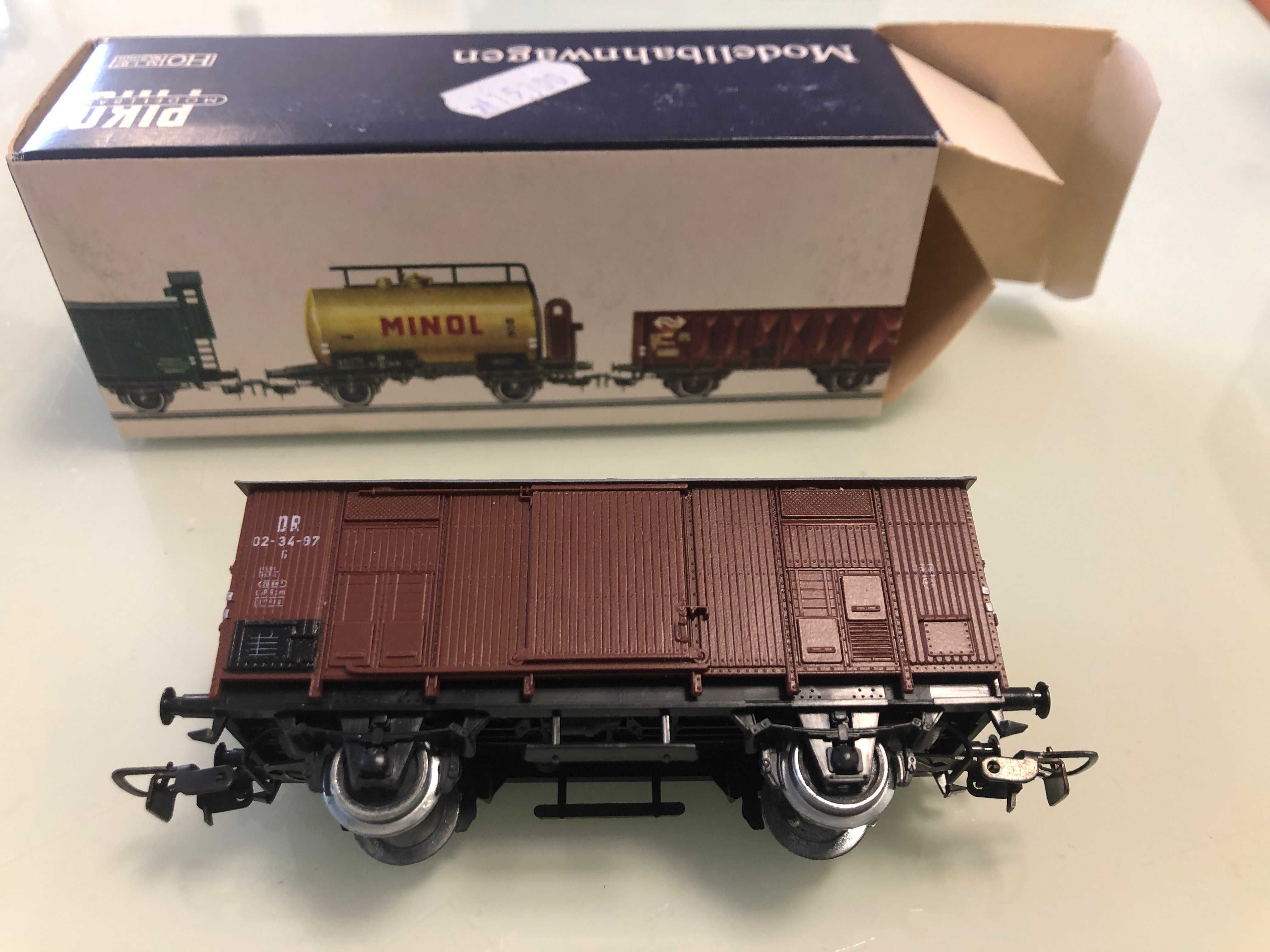 Wagon Piko H0 1/87 kolekcjonerski chłodnia DR 110