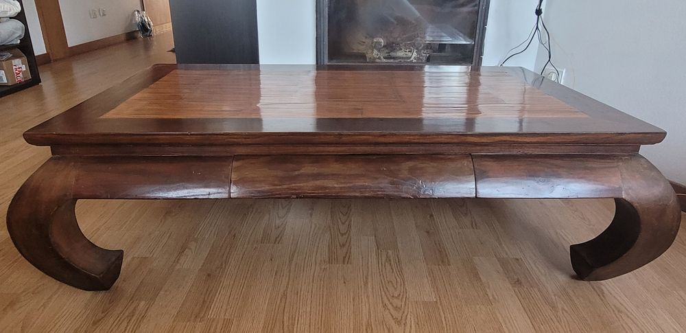 Mesa de Centro em Mogno e Zebrano