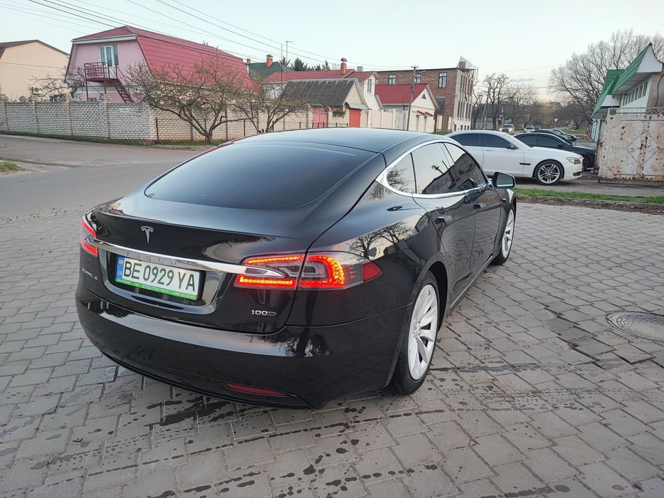 Аренда tesla model S 100D 2018