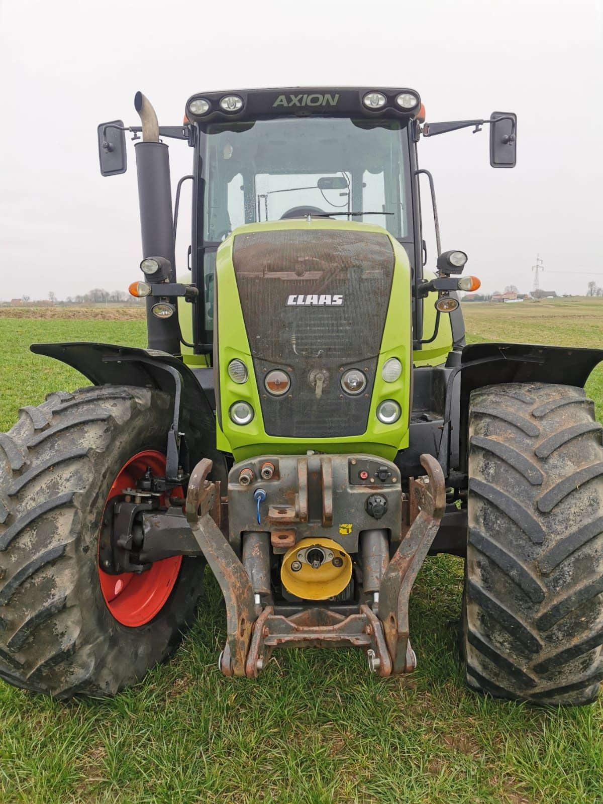 Ciągnik Claas Axion 810