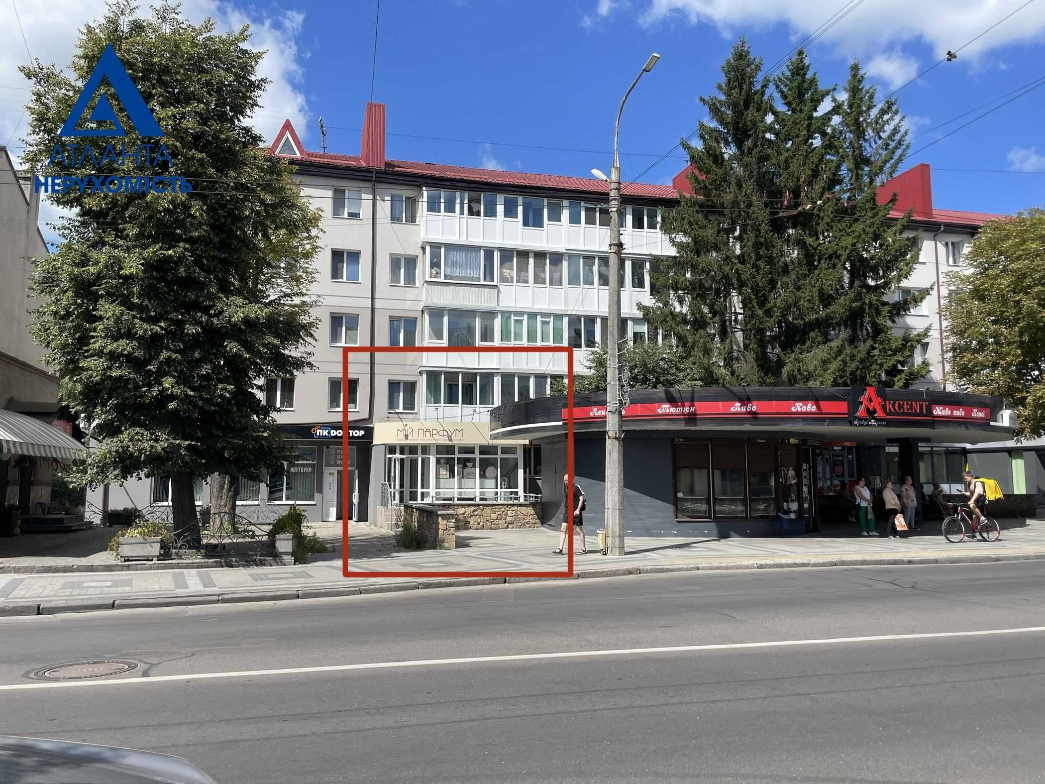 Продаж фасадного приміщення в центральній частині міста!