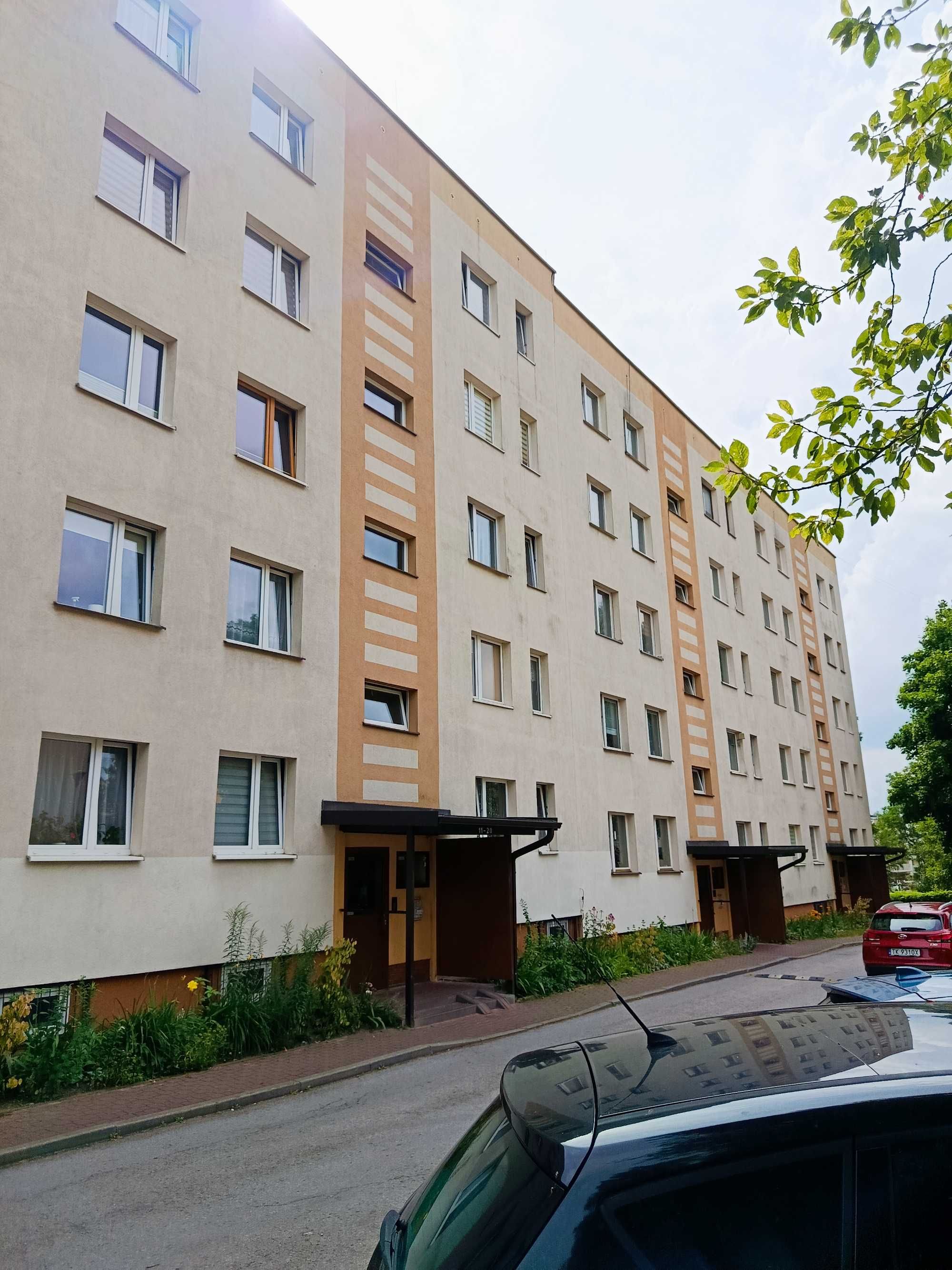 Mieszkanie trzypokojowe os. Uroczysko