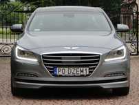 Hyundai Genesis 4x4_Panorama_Skóra_Kamery 360°_HeadUp_Alu 19"_Lexicon_Navi_Xenon_Blis