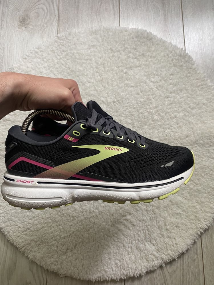 Женские Спортивные Кроссовки Brooks Ghost 15  38р(24см)