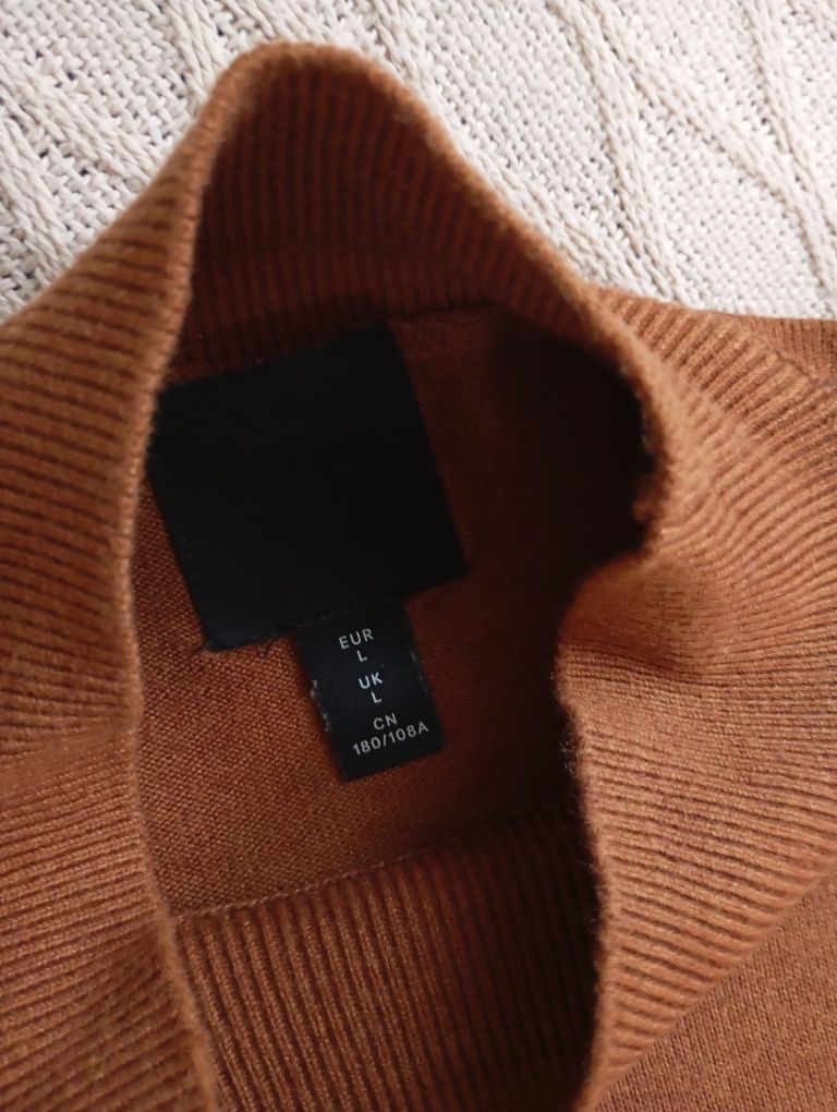 H&M L bazowy cienki sweterek karmelowy