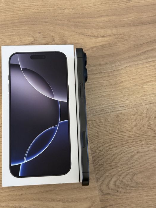 Apple iPhone 16 Pro Max 256GB Black Titanium