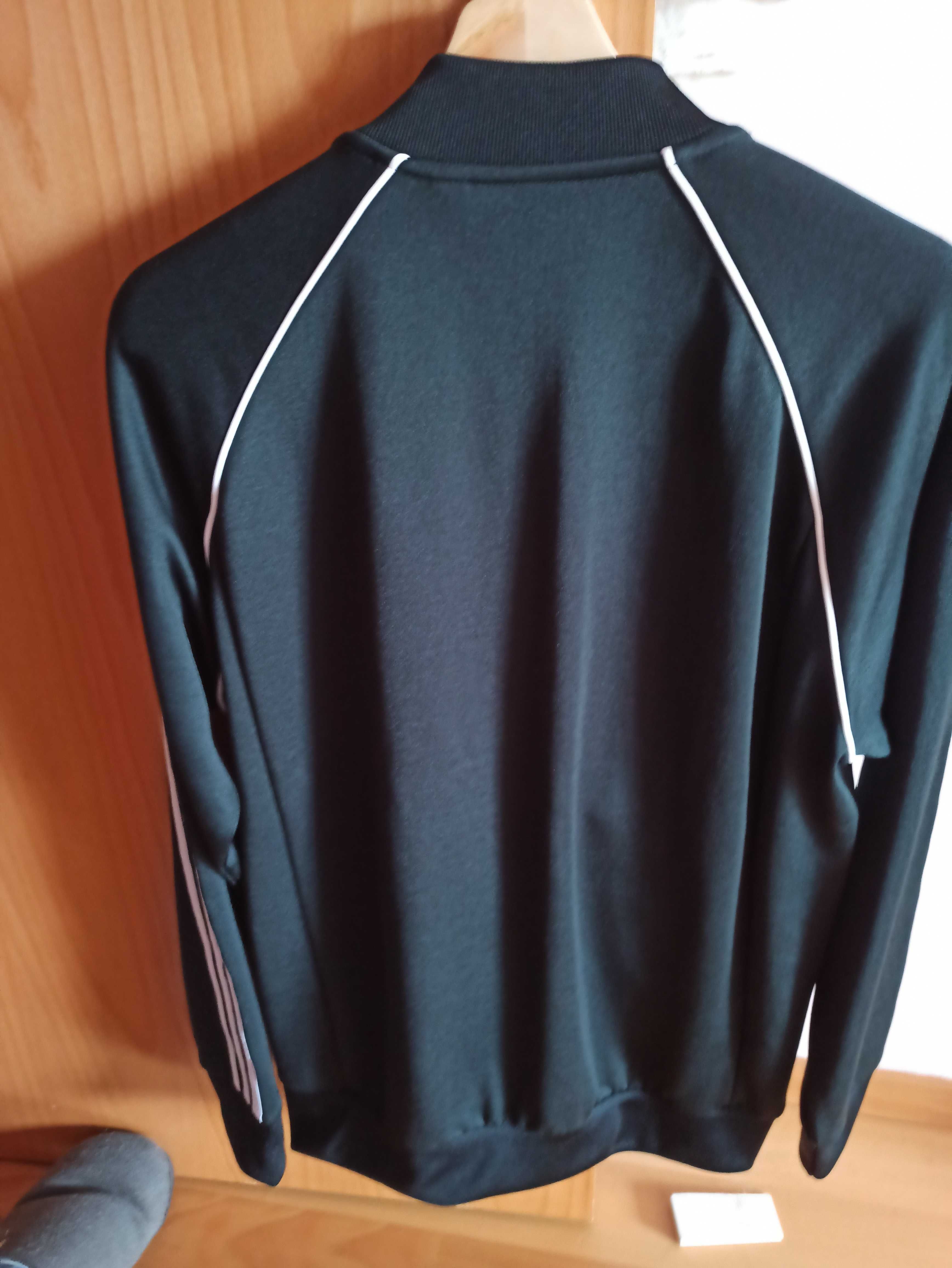 Casaco Adidas. Novo sem etiqueta. Tam L