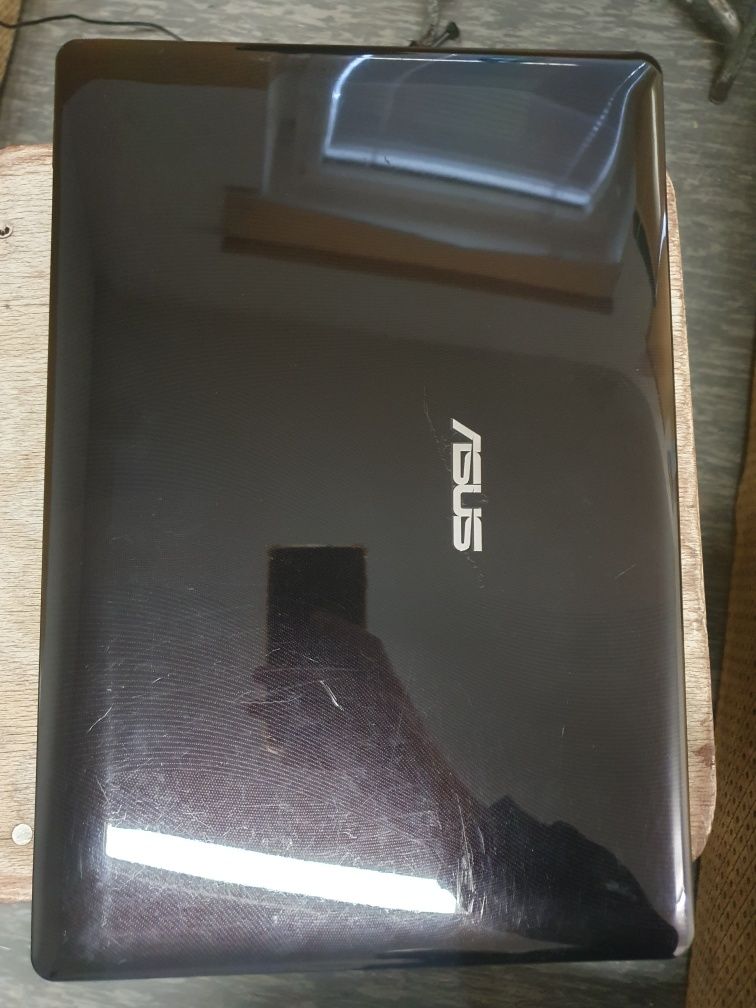 Laptop ASUS N52D