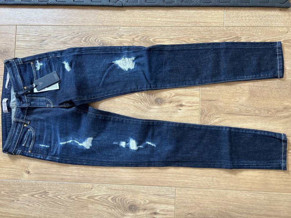 Spodnie jeansowe rozmiar 24,Guess