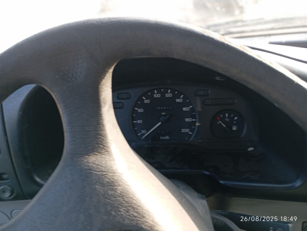 Ford Transit 2.5D 3 lugares