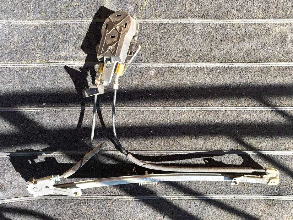 Склопідйомник Fiat Scudo Citroen Jumpy Peugeot Expert передній правий