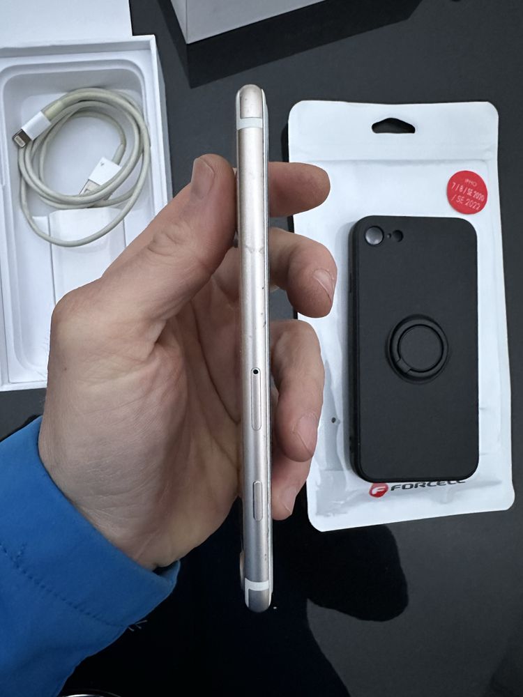 iPhone 7 256 GB idealny