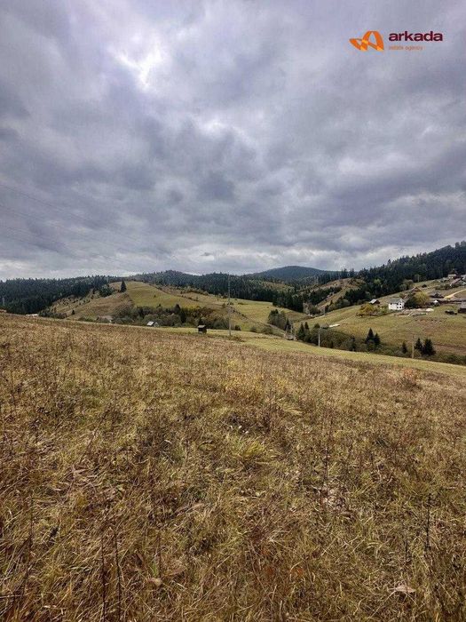 Велика земельна ділянка під забудову у Буковелі