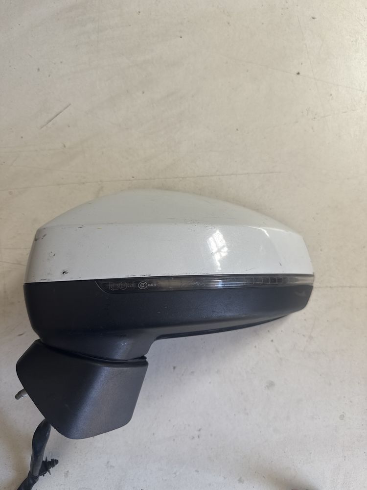 Lusterko lewe Audi A3 8V hatchback 12-16r. 10pin