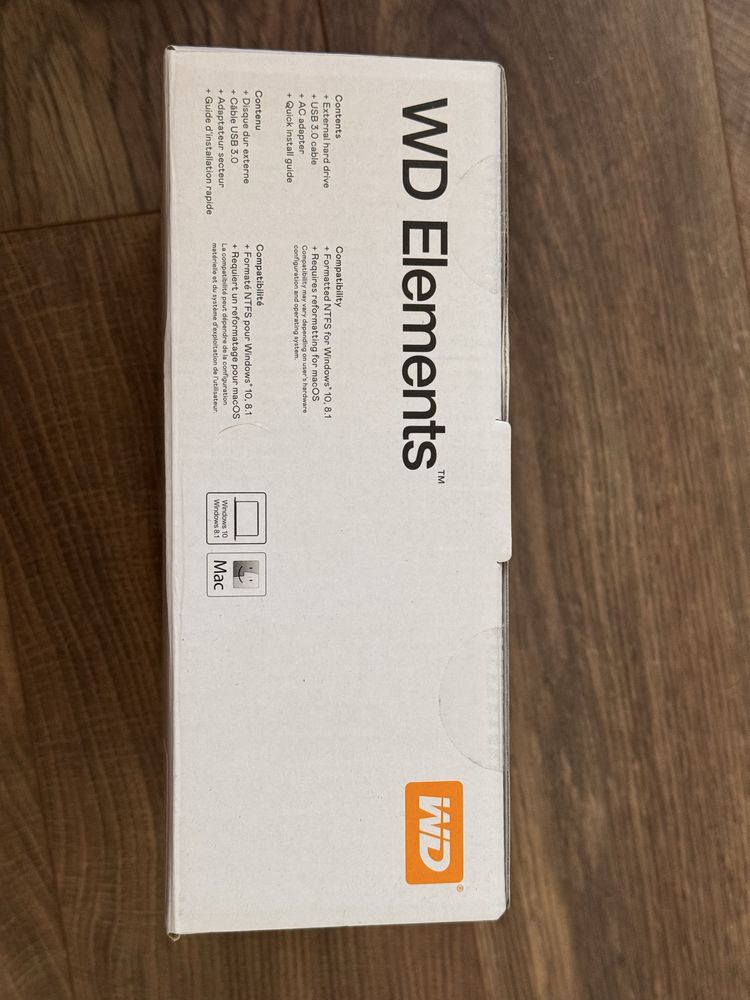 Жорсткий диск WD Elements Desktop 14 TB