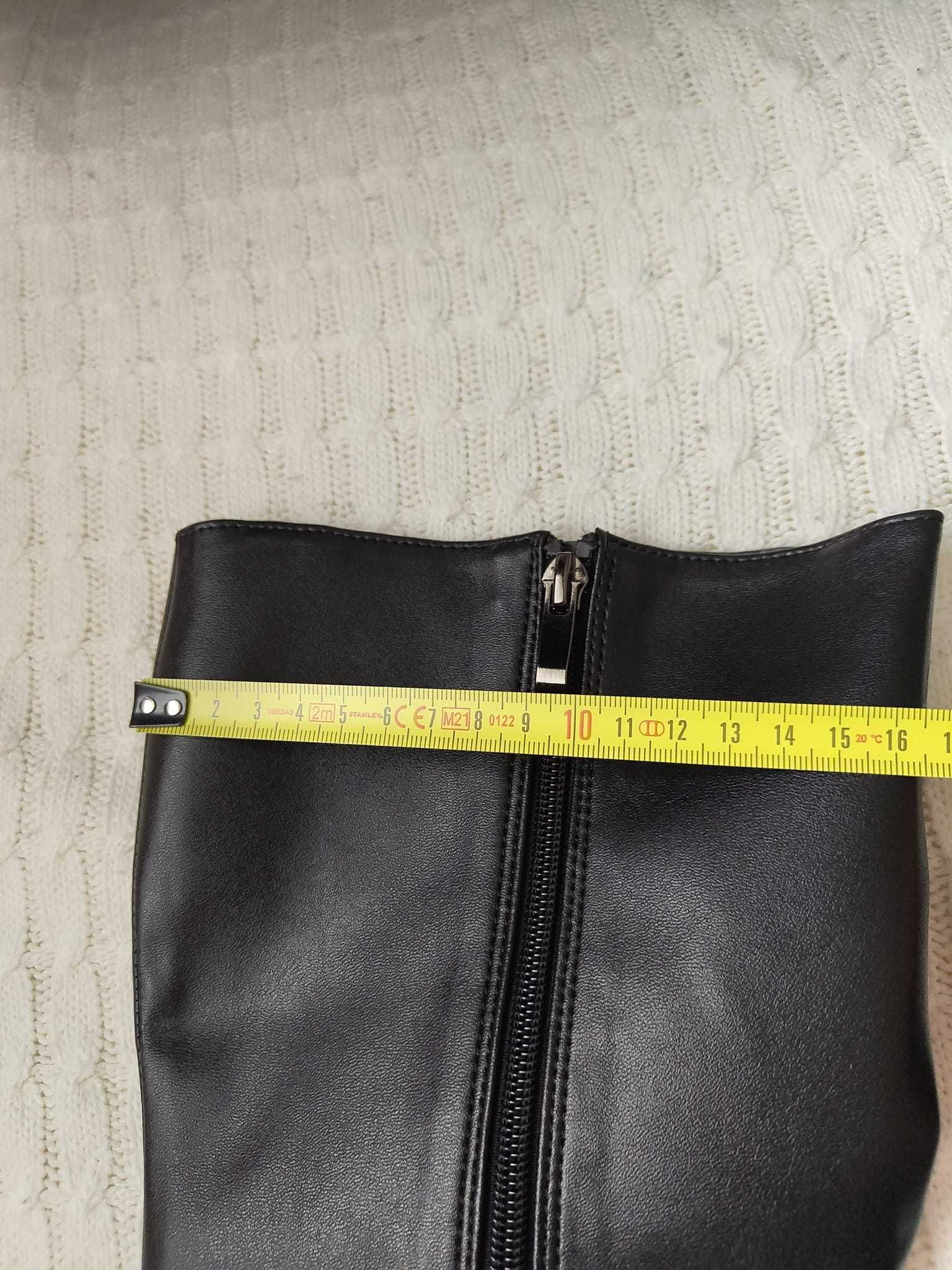 Botas Salto Alto 15cm Cano Alto – Tamanho 39 (Novas)