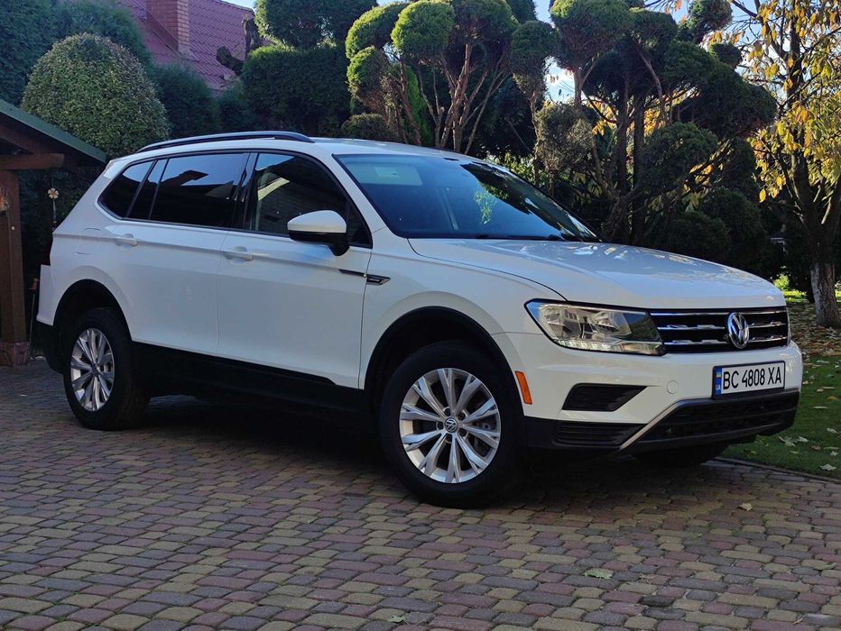 Volkswagen Tiguan,  2017