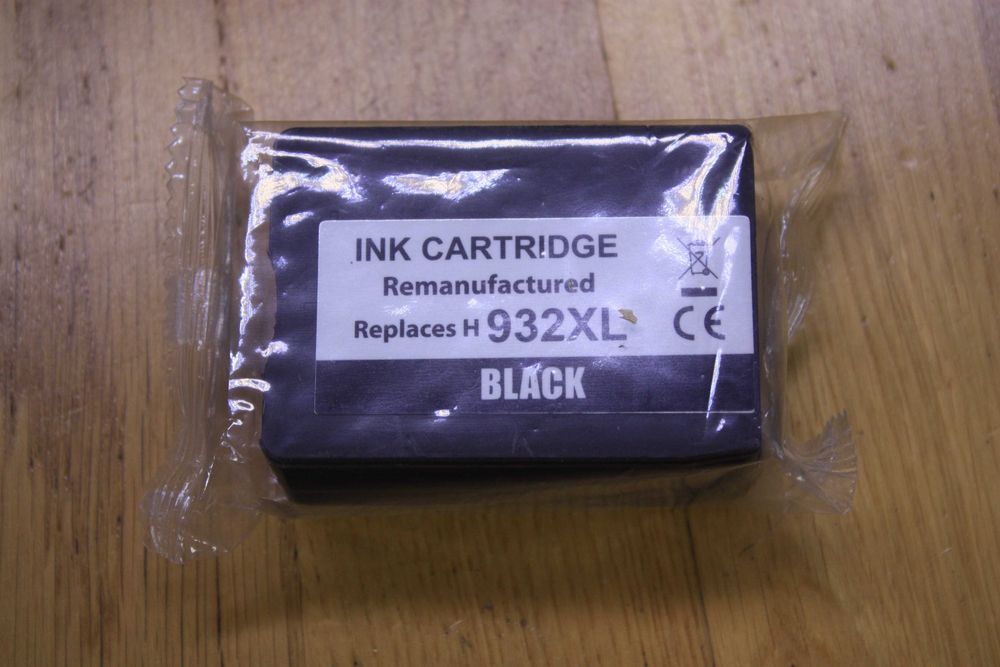 Черный картридж HP 932XL новый запечатанный